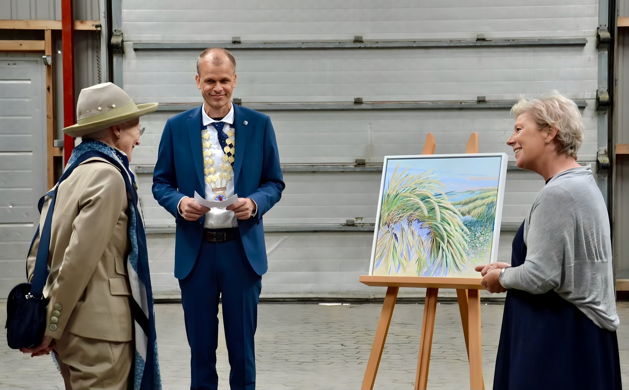 Painting for the Queen (In Danish) - Nana Bryder ART